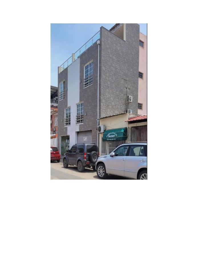 Guest House La Plaza Luanda Luaran gambar