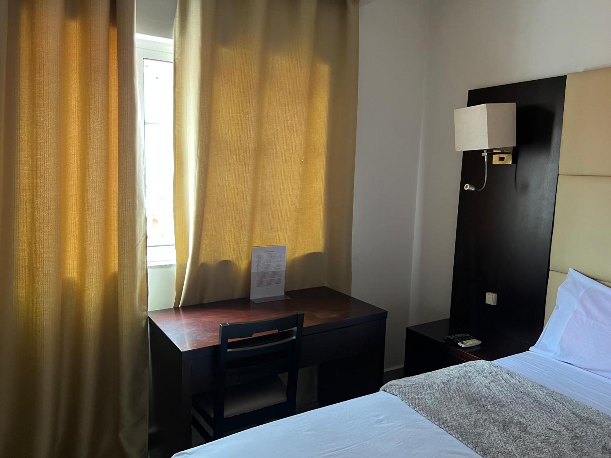 Guest House La Plaza Luanda Luaran gambar